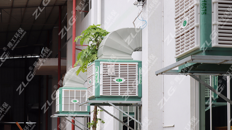 廣西華克電氣設備有限公司組裝車間安裝ZLG理工環保空調 廣西華克電氣設備有限公司組裝車間安裝ZLG理工環保空調