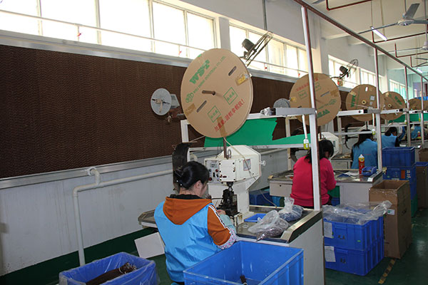 ZLG理工降溫水簾