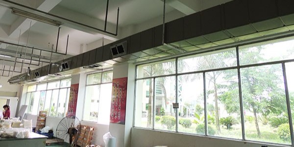 廣西工廠為什么使用濕簾冷風機降溫[ZLG理工]告訴您