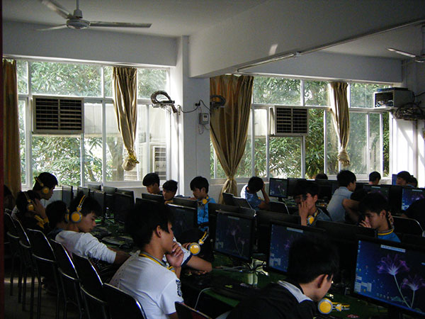 網吧節能環保空調