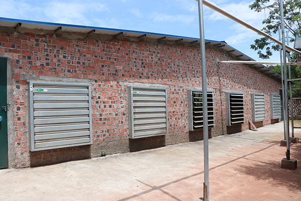 豬舍降溫設(shè)備廠家