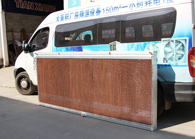 降溫水簾紙如何控制車(chē)間環(huán)境