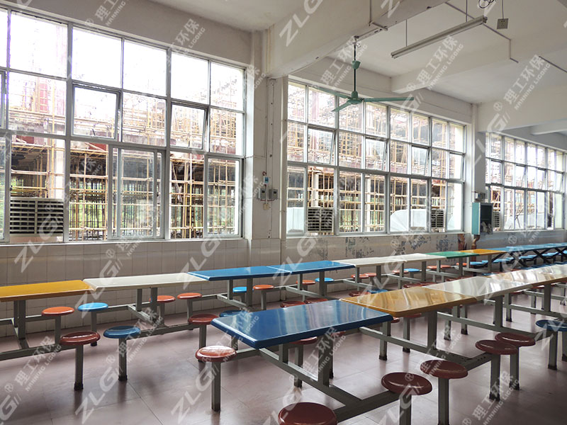 食堂安裝理工冷風(fēng)機(jī)